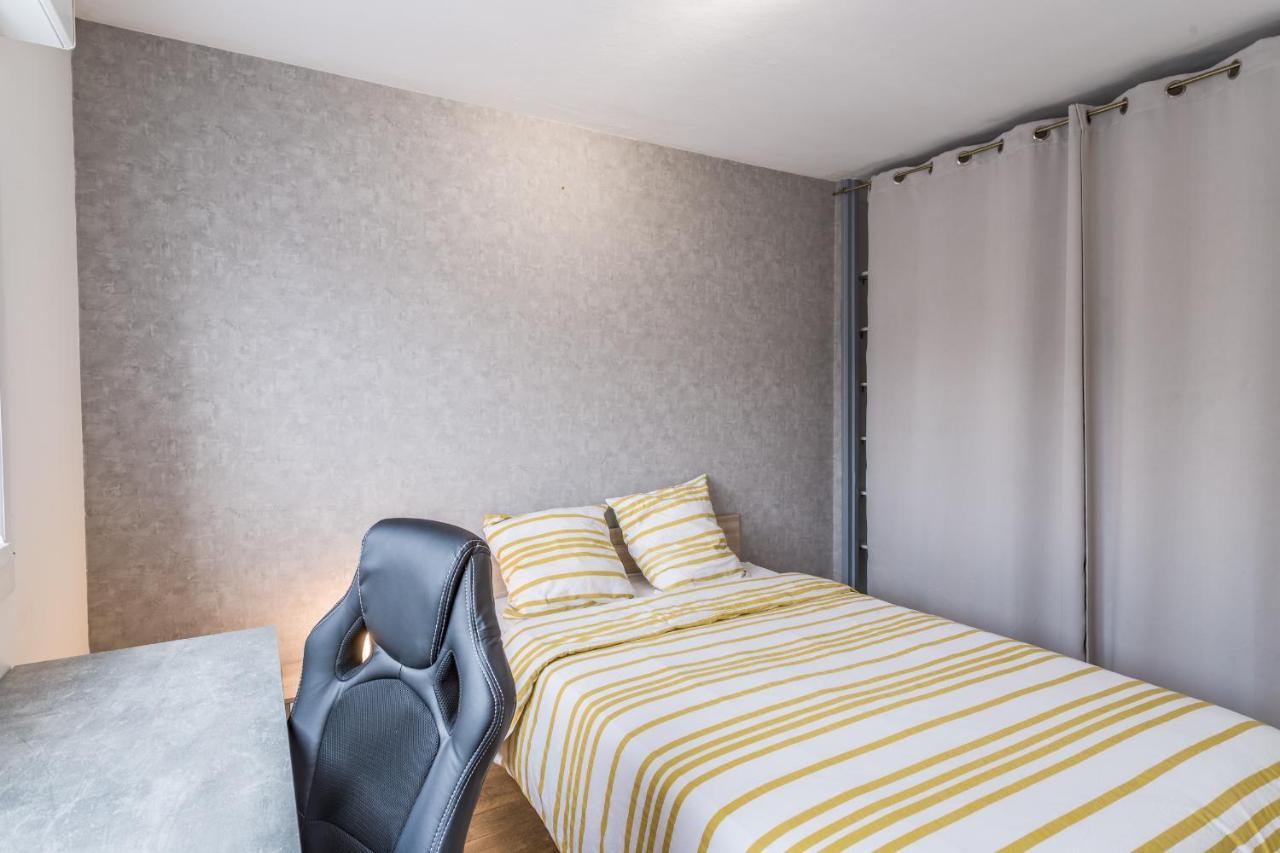 Spacieux Appartement - 6 Personnes - Parking Gratuit Saint-Andre-les-Vergers Exterior photo
